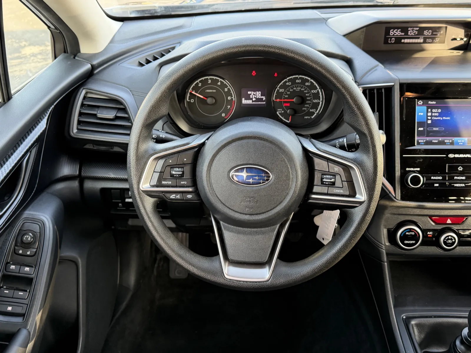 Subaru Crosstrek photo 7