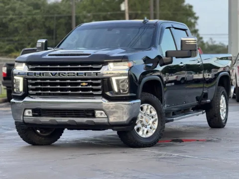 Another view of 2022 Chevrolet Silverado 3500 HD LTZ for sale in Alvin, TX at Auto Boutique Texas