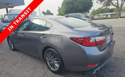 More photos of 2018 Lexus ES 350 at Auto Boutique Texas, TX