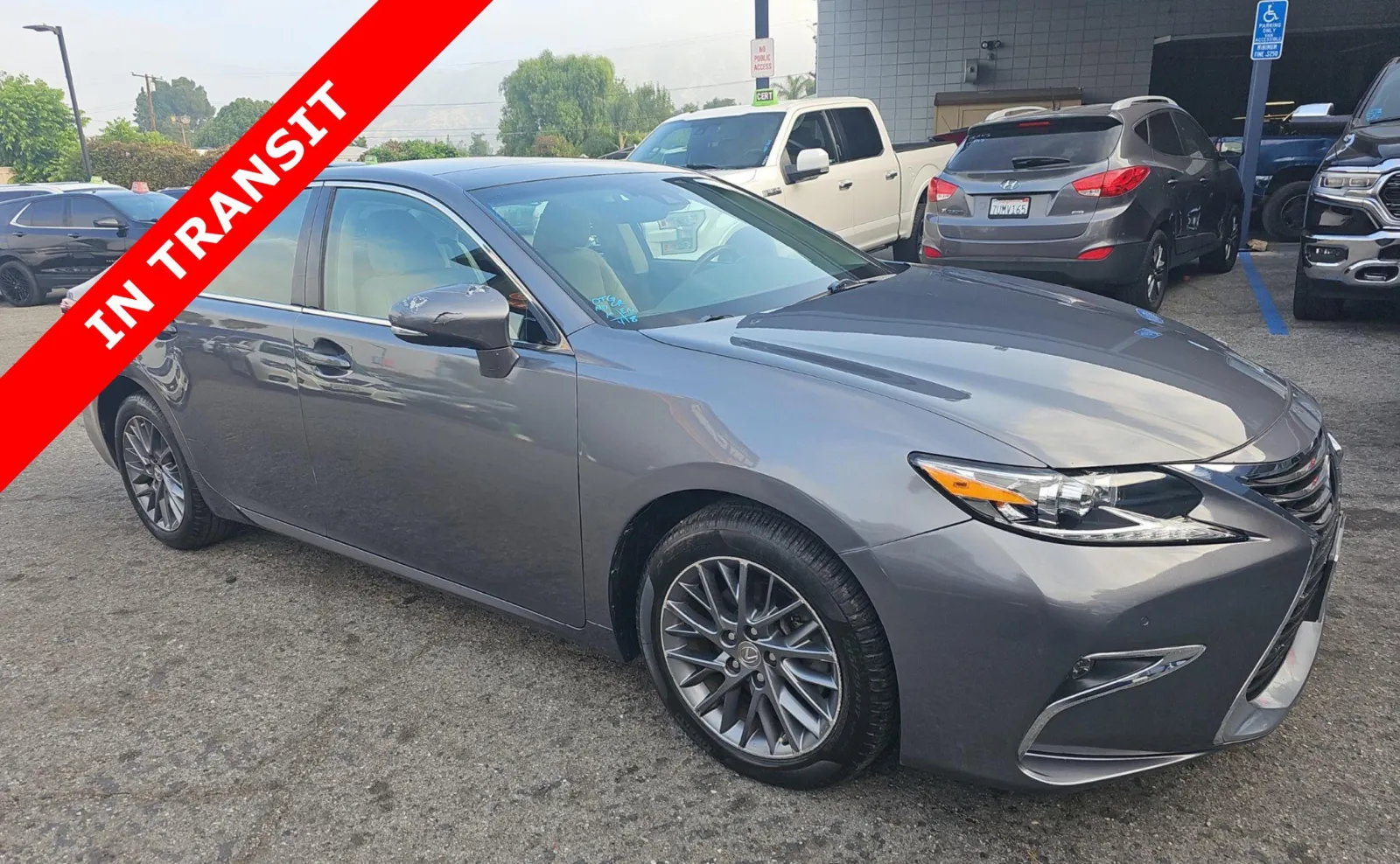 2018 Lexus ES 350 ES 350's photo