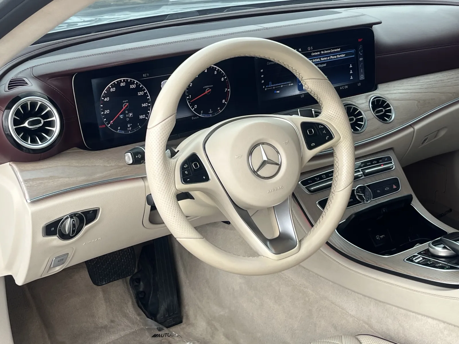 Mercedes-Benz E-Class photo 13