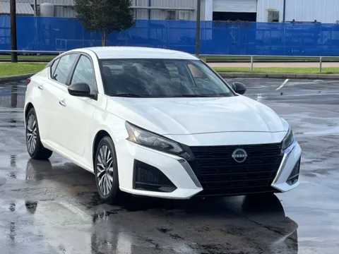 Photos of 2025 Nissan Altima SV for sale in Alvin, TX at Auto Boutique Texas