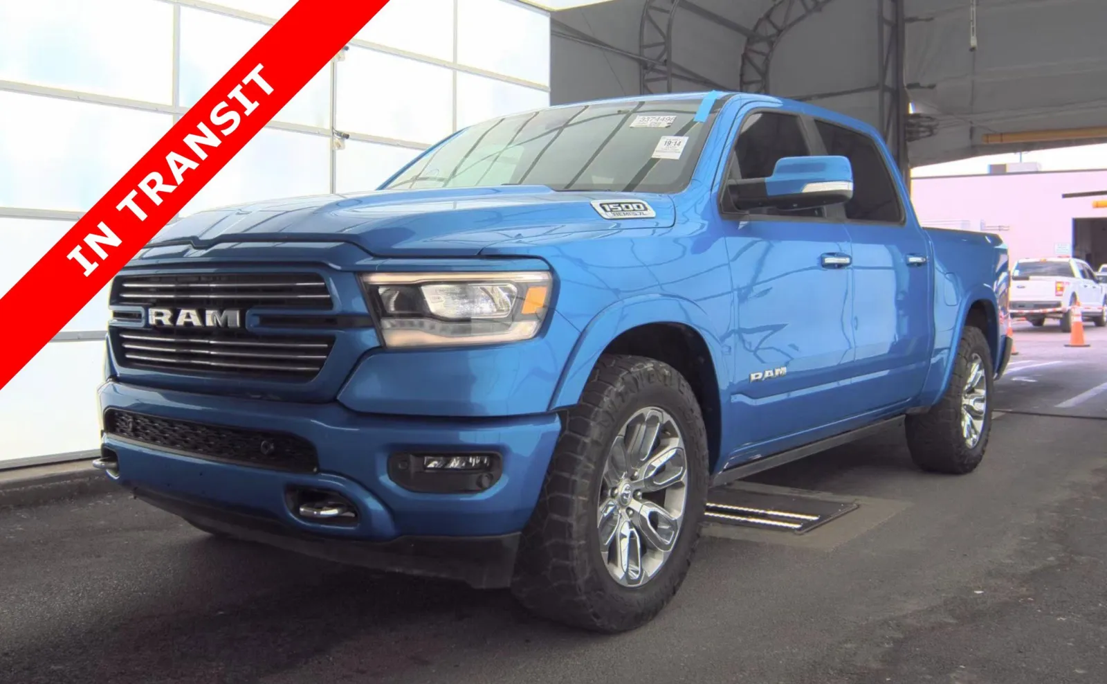 2022 RAM 1500 Laramie Crew Cab 5'7's photo