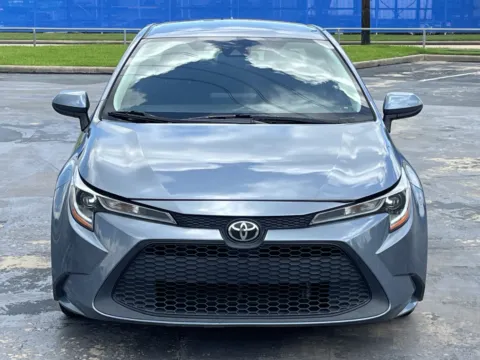 More photos of 2022 Toyota Corolla LE at Auto Boutique Texas, TX