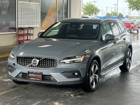 Another view of 2024 Volvo V60 Cross Country Plus for sale in Alvin, TX at Auto Boutique Texas