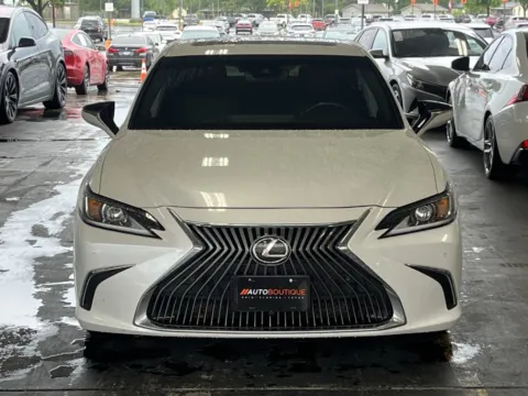 More photos of 2021 Lexus ES 350 at Auto Boutique Texas, TX