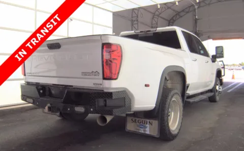 More photos of 2022 Chevrolet Silverado 3500HD High Country at Auto Boutique Texas, TX