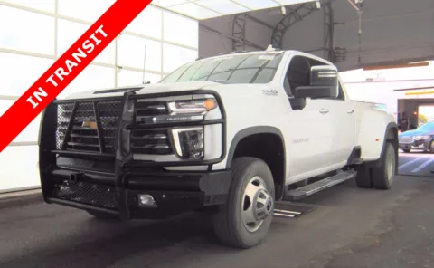 White 2022 Chevrolet Silverado 3500HD High Country for sale in Alvin, TX