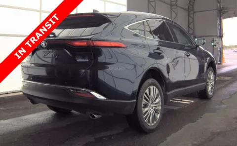 More photos of 2023 Toyota Venza XLE at Auto Boutique Texas, TX