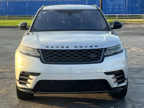 More photos of 2018 Land Rover Range Rover Velar R-Dynamic SE at Auto Boutique Texas, TX