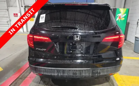 More photos of 2018 Honda Pilot EX-L at Auto Boutique Texas, TX