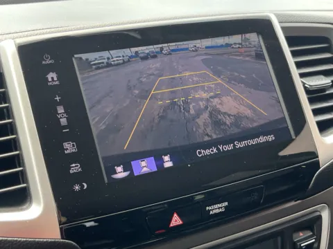 More photos of 2018 Honda Pilot EX-L at Auto Boutique Texas, TX