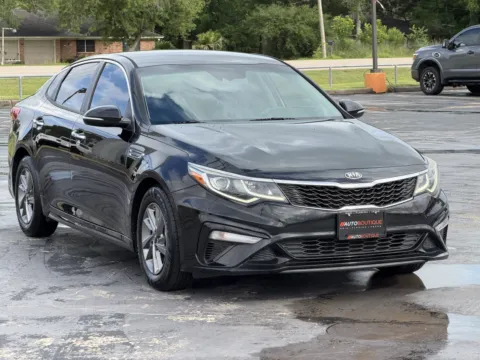 Photos of 2019 Kia Optima LX for sale in Alvin, TX at Auto Boutique Texas