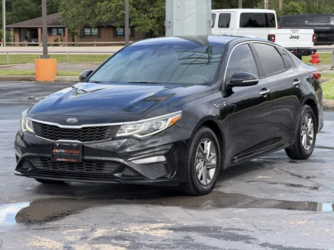 Another view of 2019 Kia Optima LX for sale in Alvin, TX at Auto Boutique Texas