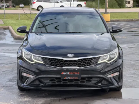 More photos of 2019 Kia Optima LX at Auto Boutique Texas, TX