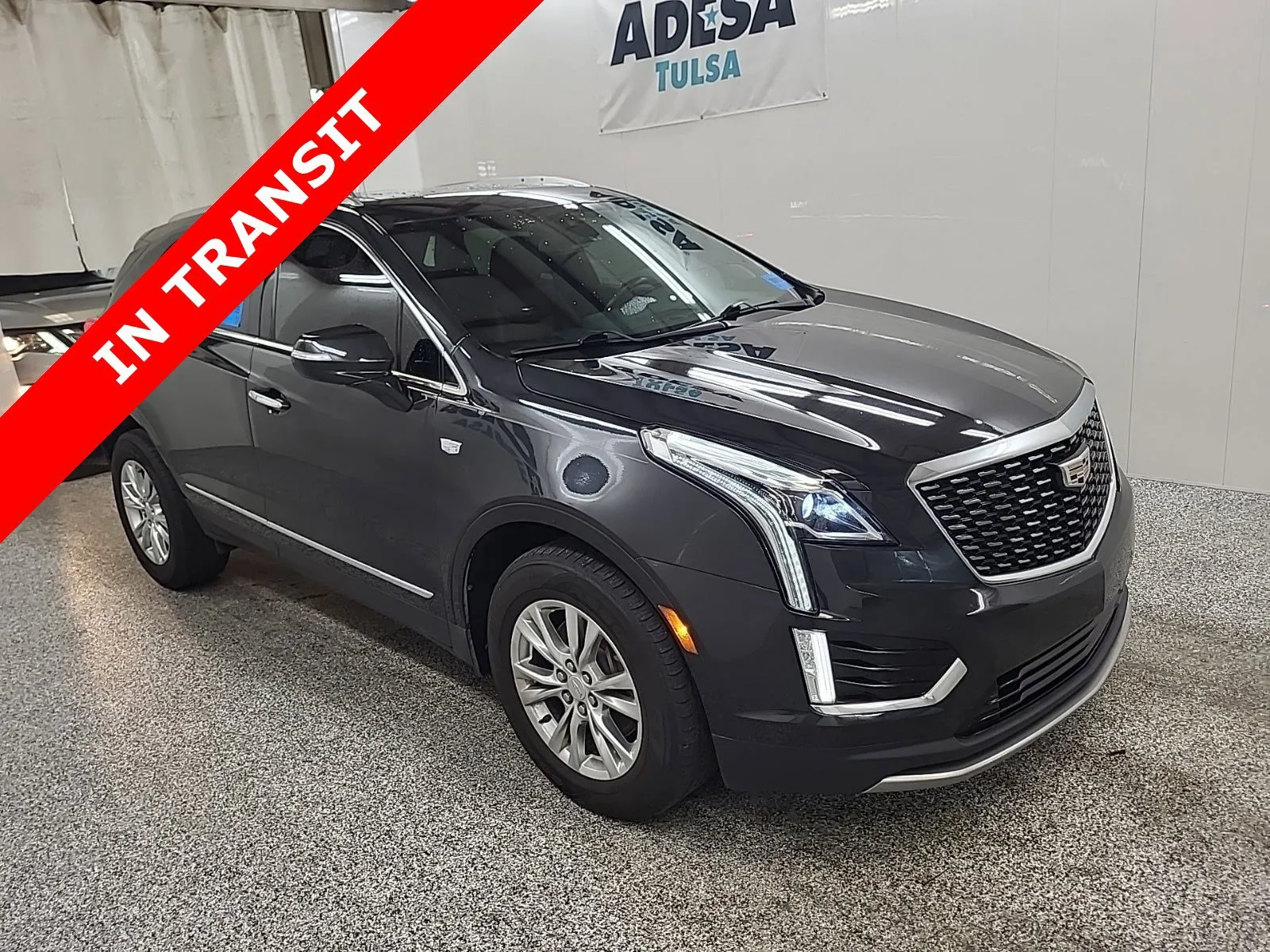 Black 2020 Cadillac XT5 Premium Luxury FWD for sale in Alvin, TX