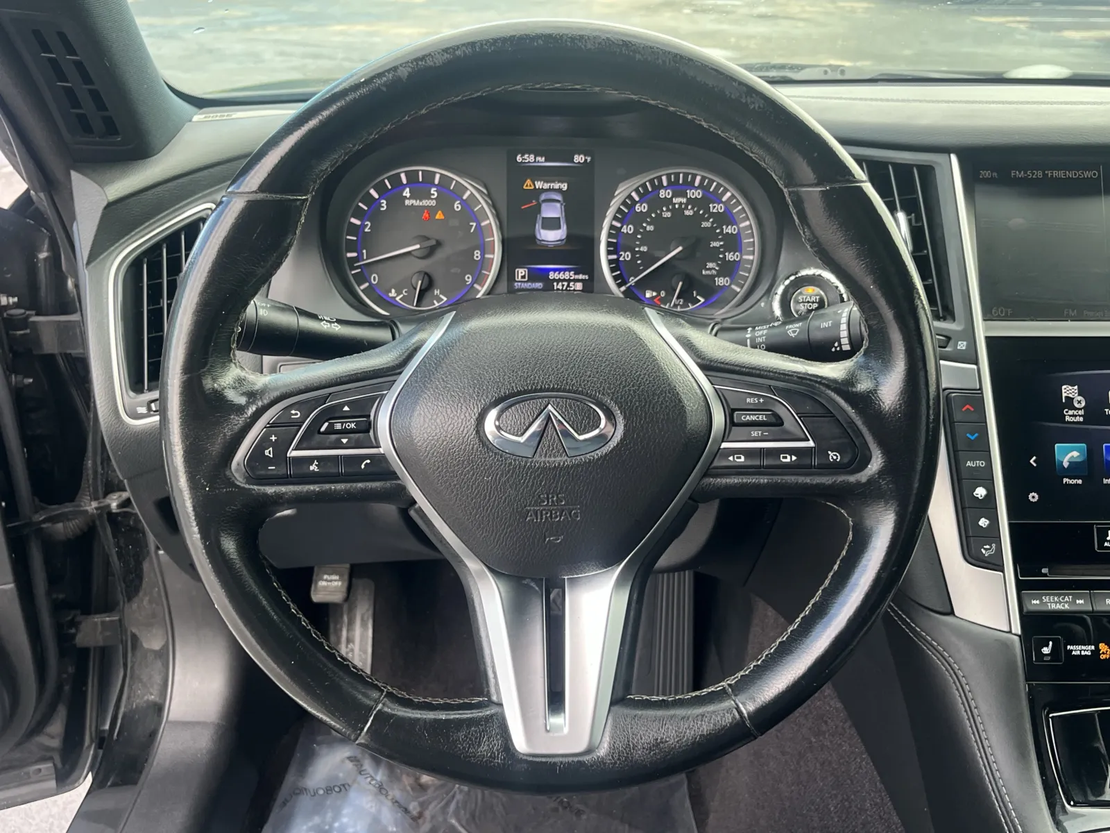 Infiniti Q60 photo 16