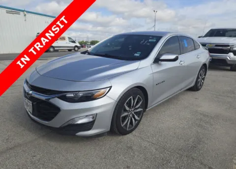 Silver 2022 Chevrolet Malibu RS for sale in Alvin, TX