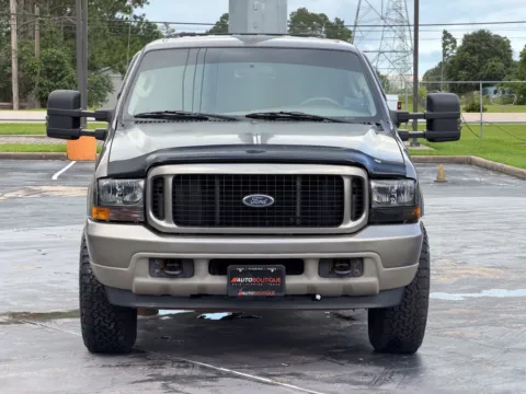 More photos of 2004 Ford Excursion Limited at Auto Boutique Texas, TX