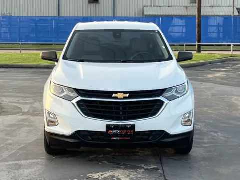 More photos of 2020 Chevrolet Equinox LS at Auto Boutique Texas, TX