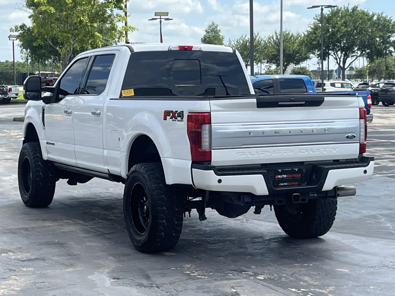 Ford F-250 photo 8