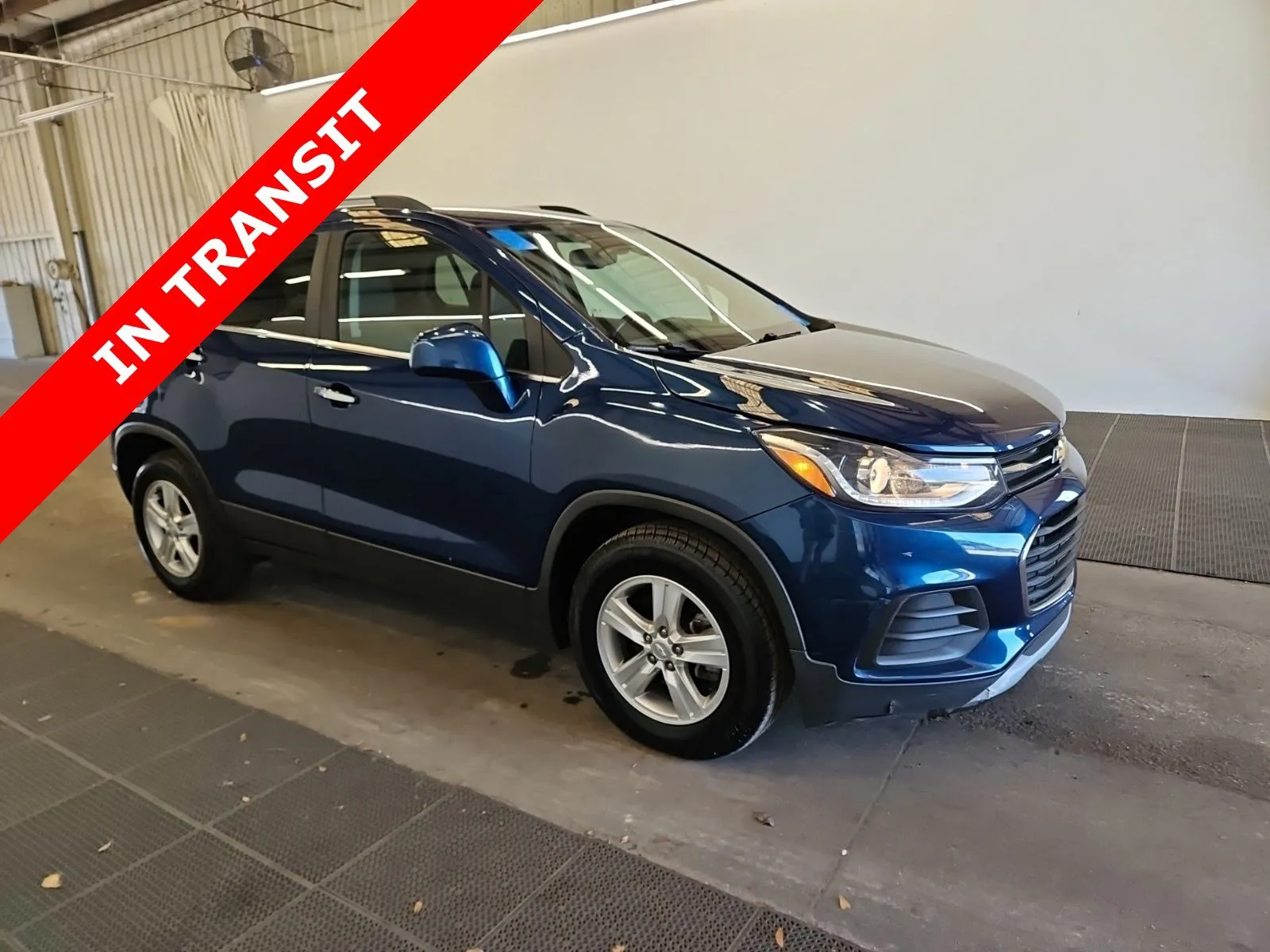 Blue 2019 Chevrolet Trax LT for sale in Alvin, TX
