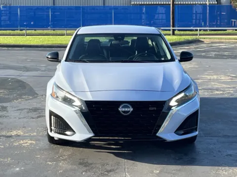 More photos of 2024 Nissan Altima 2.5 SR at Auto Boutique Texas, TX