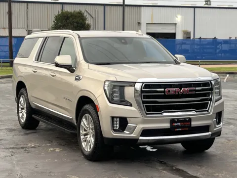 Photos of 2021 GMC Yukon XL SLT for sale in Alvin, TX at Auto Boutique Texas