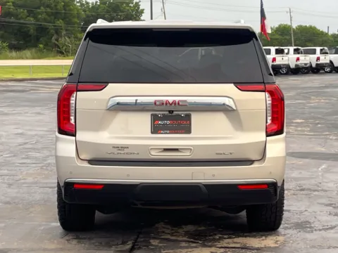 More photos of 2021 GMC Yukon XL SLT at Auto Boutique Texas, TX