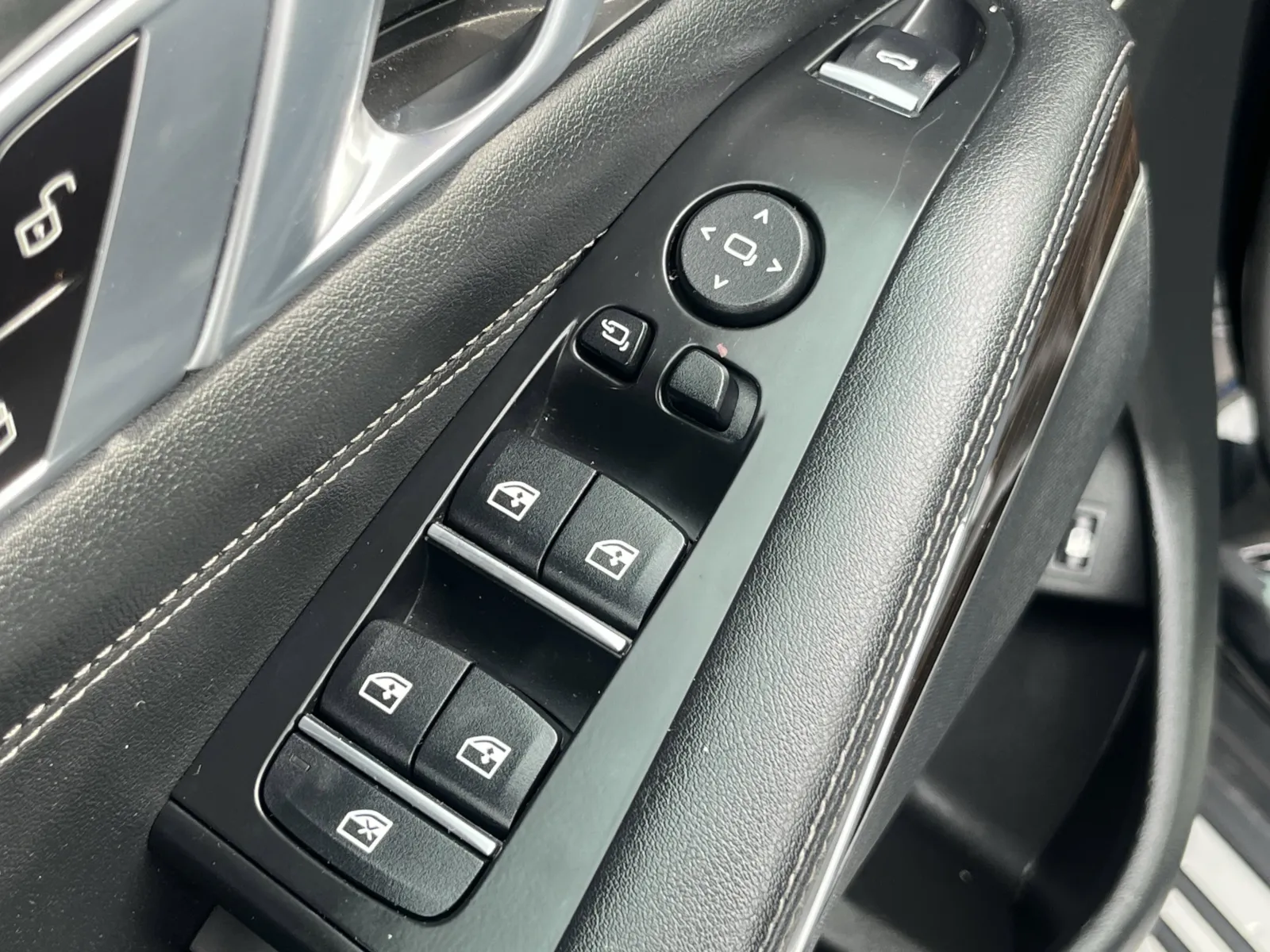 BMW X5 photo 25