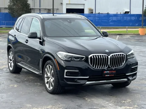 Photos of 2023 BMW X5 xDrive45e for sale in Alvin, TX at Auto Boutique Texas