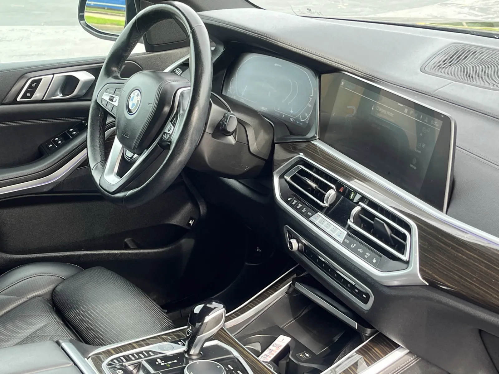BMW X5 photo 15