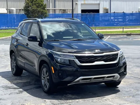 Photos of 2021 Kia Seltos S for sale in Alvin, TX at Auto Boutique Texas