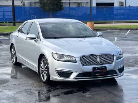 Photos of 2018 Lincoln MKZ Premiere for sale in Alvin, TX at Auto Boutique Texas