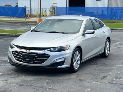 Another view of 2022 Chevrolet Malibu LT for sale in Alvin, TX at Auto Boutique Texas