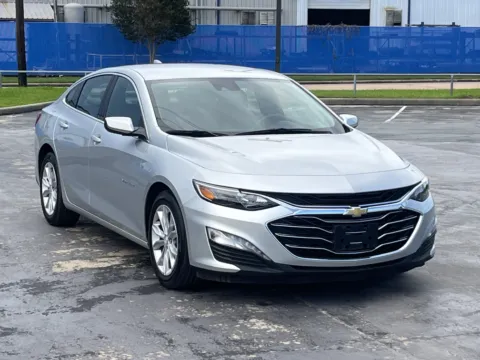 Photos of 2022 Chevrolet Malibu LT for sale in Alvin, TX at Auto Boutique Texas