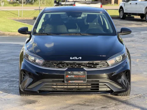 More photos of 2022 Kia Forte LXS at Auto Boutique Texas, TX