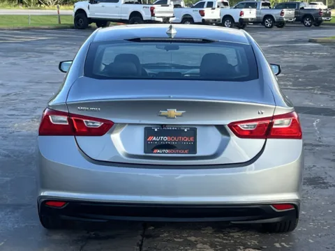 More photos of 2023 Chevrolet Malibu LT at Auto Boutique Texas, TX