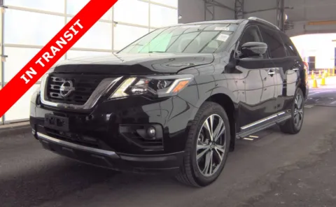 Black 2017 Nissan Pathfinder Platinum for sale in Alvin, TX