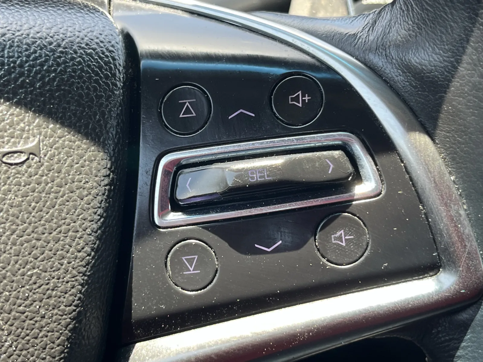 Cadillac CTS photo 15