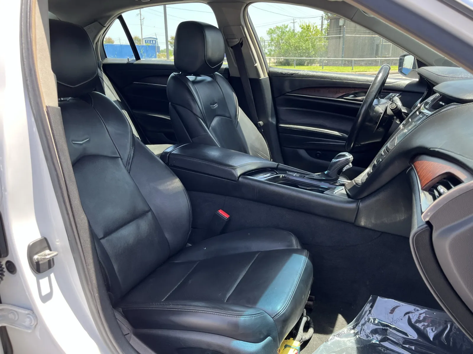 Cadillac CTS photo 23