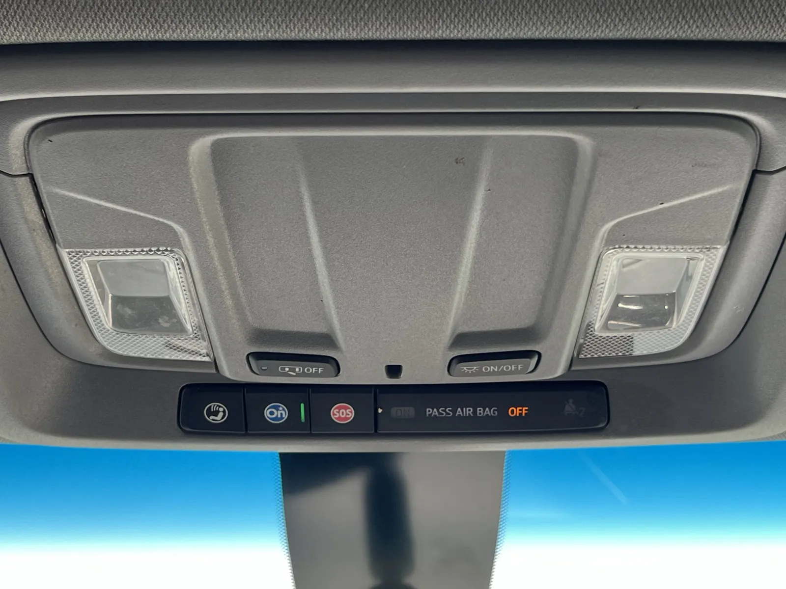 Chevrolet Silverado photo 19