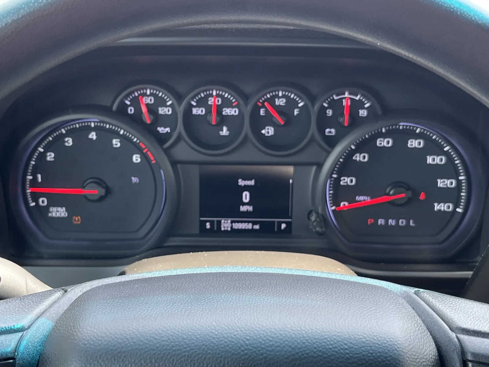 Chevrolet Silverado photo 16