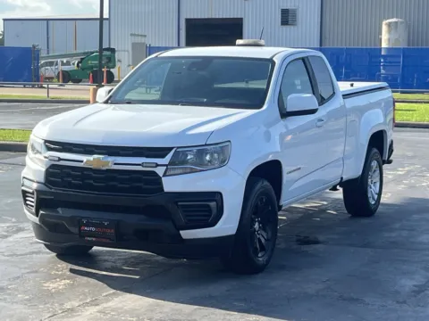 More photos of 2022 Chevrolet Colorado 2WD LT at Auto Boutique Texas, TX
