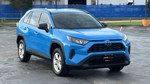 Black 2021 Toyota RAV4 Hybrid LE for sale in Alvin, TX