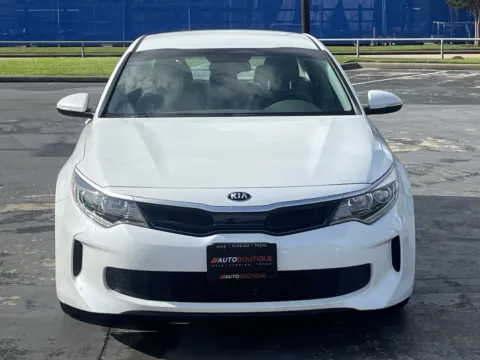 More photos of 2017 Kia Optima Plug-In Hybrid EX at Auto Boutique Texas, TX