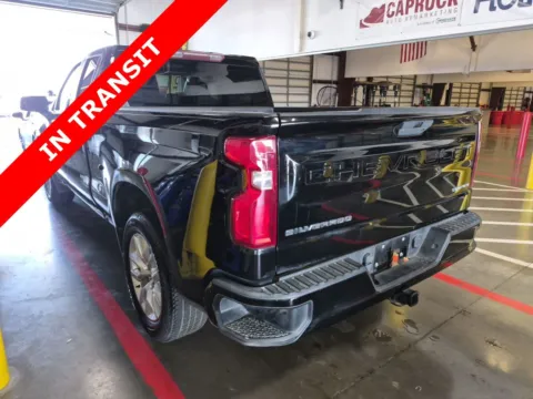 More photos of 2021 Chevrolet Silverado 1500 Custom at Auto Boutique Texas, TX