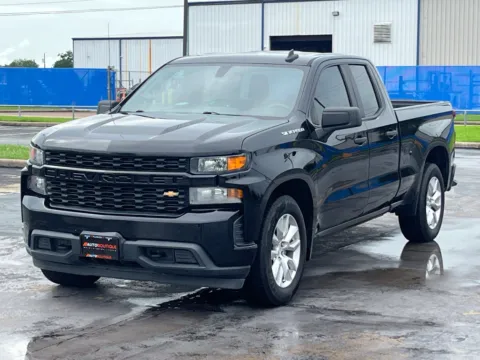 Another view of 2021 Chevrolet Silverado 1500 Custom for sale in Alvin, TX at Auto Boutique Texas