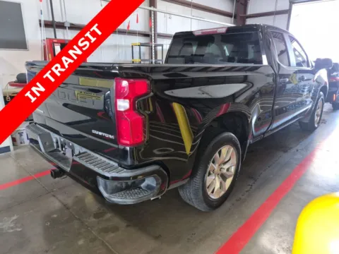 More photos of 2021 Chevrolet Silverado 1500 Custom at Auto Boutique Texas, TX