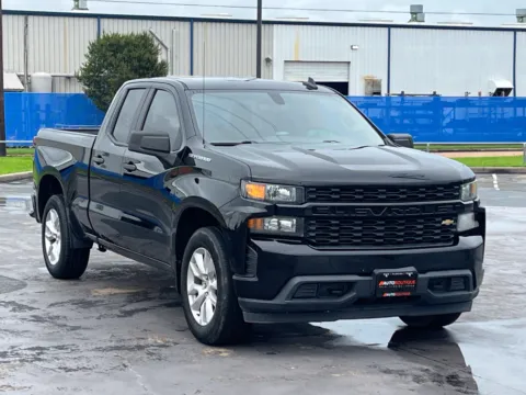 Photos of 2021 Chevrolet Silverado 1500 Custom for sale in Alvin, TX at Auto Boutique Texas